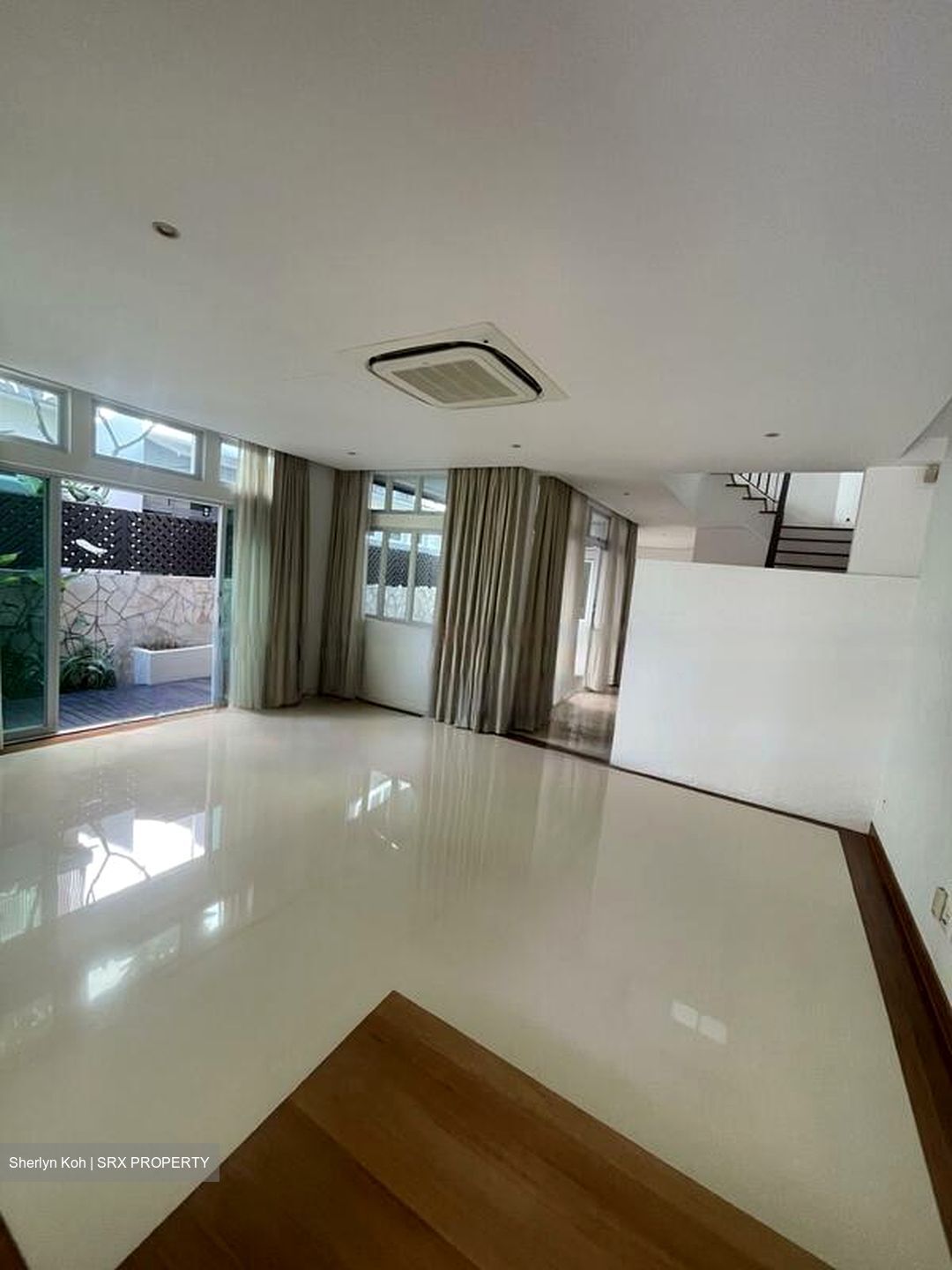 Coronation Road West (D10), Semi-Detached #484278561